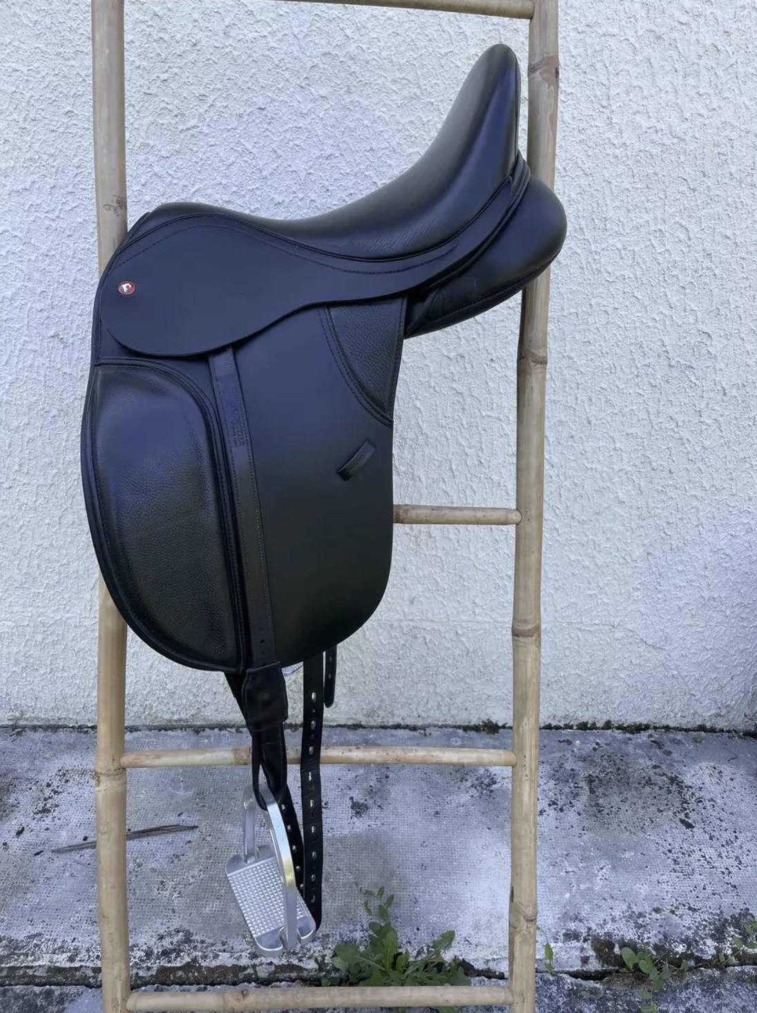 2023 dernières selles de dressage occidentales pour chevaux en cuir Western équi